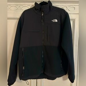 Like New. Men’s The North Face Denali fleece Size L